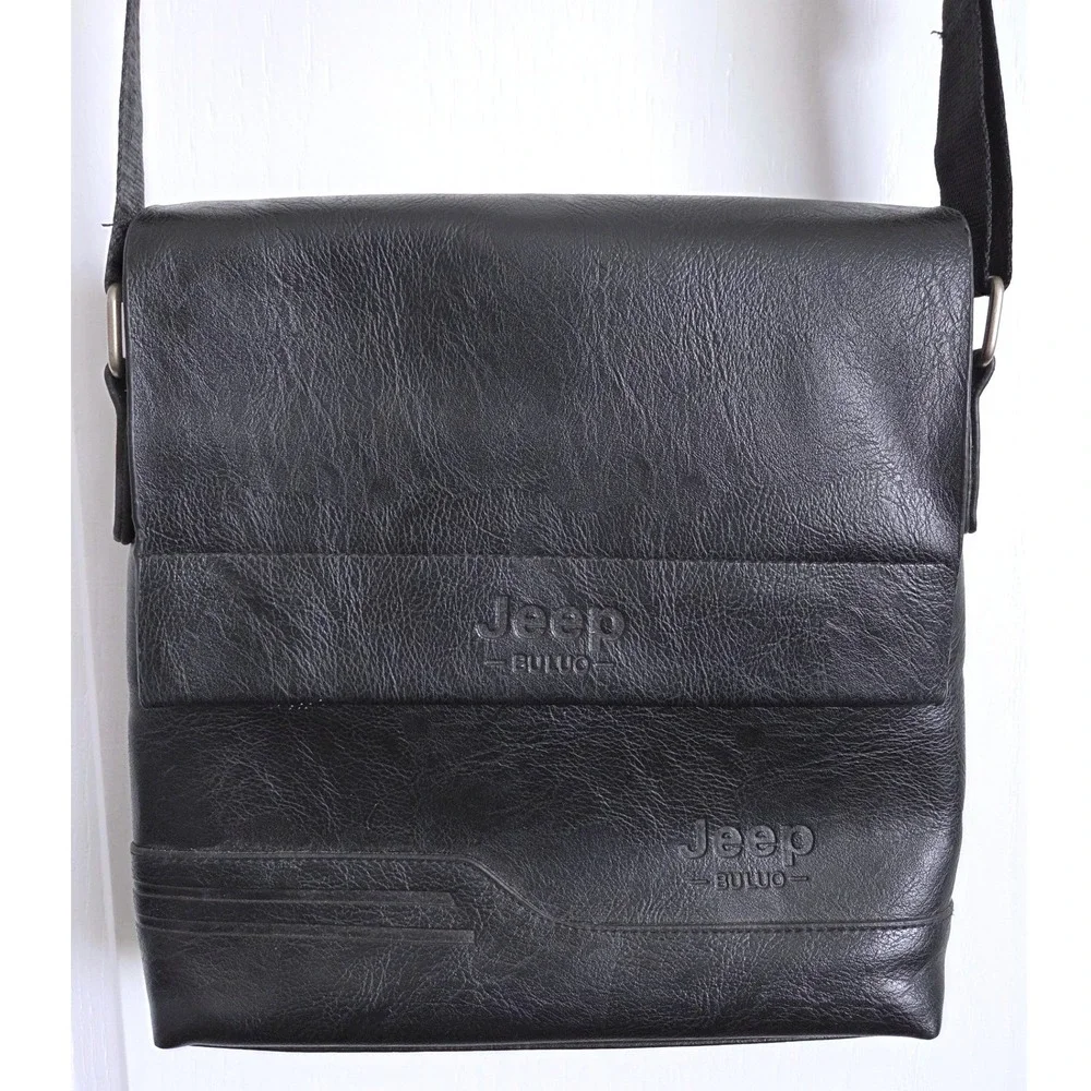 Jeep Buluo Black Vegan Leather Crossbody Messenger Bag Adjustable Strap‎